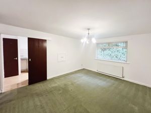 LOUNGE- click for photo gallery